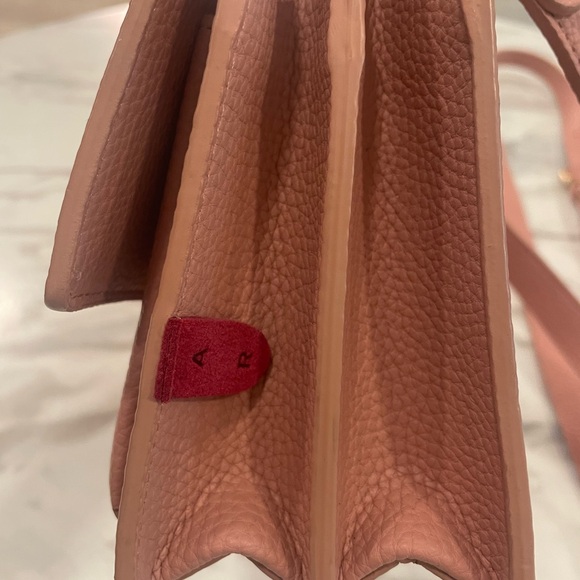 waitlisted like new Angela Roi Eloise satchel in coral pink. Vegan luxury - Picture 8 of 11